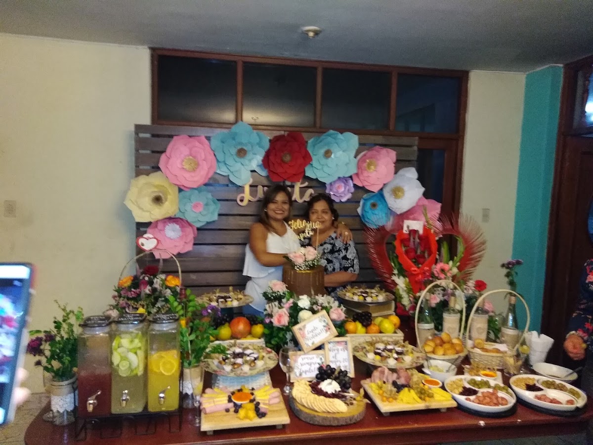 Doña Limona Photos 2